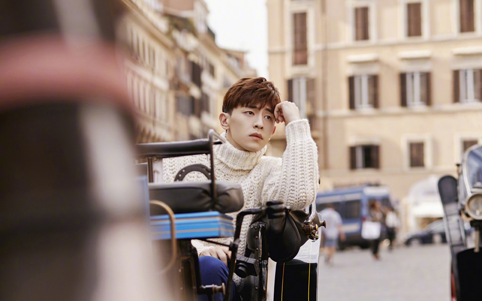 女足比赛意外事件频发，球员团结应对，女足比赛情况