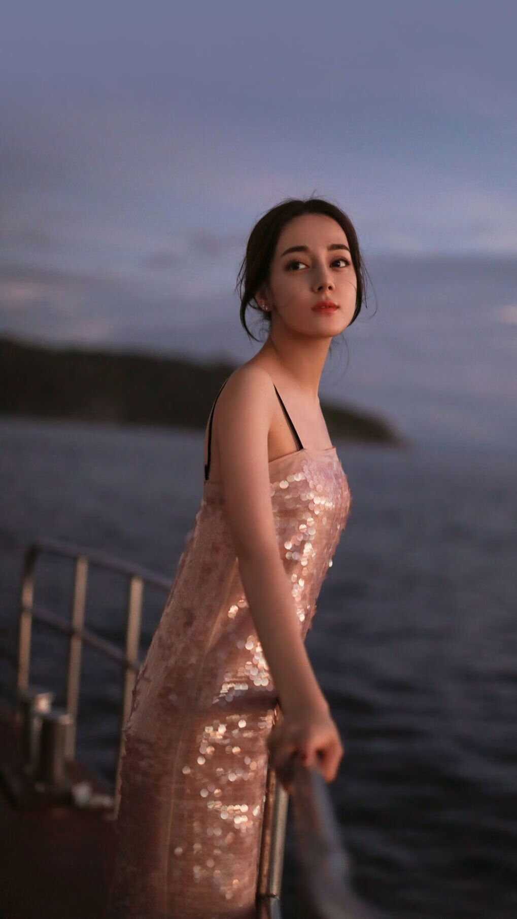 库兹马诺维奇在巴黎奥运会手球比赛中多次扑救对方角球,库兹马球技