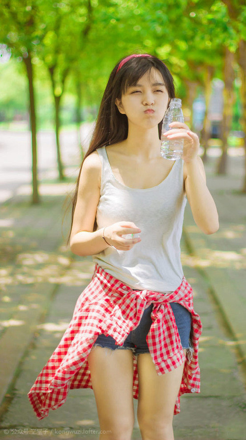 全国乒乓球业余赛“草根”选手上演奇迹