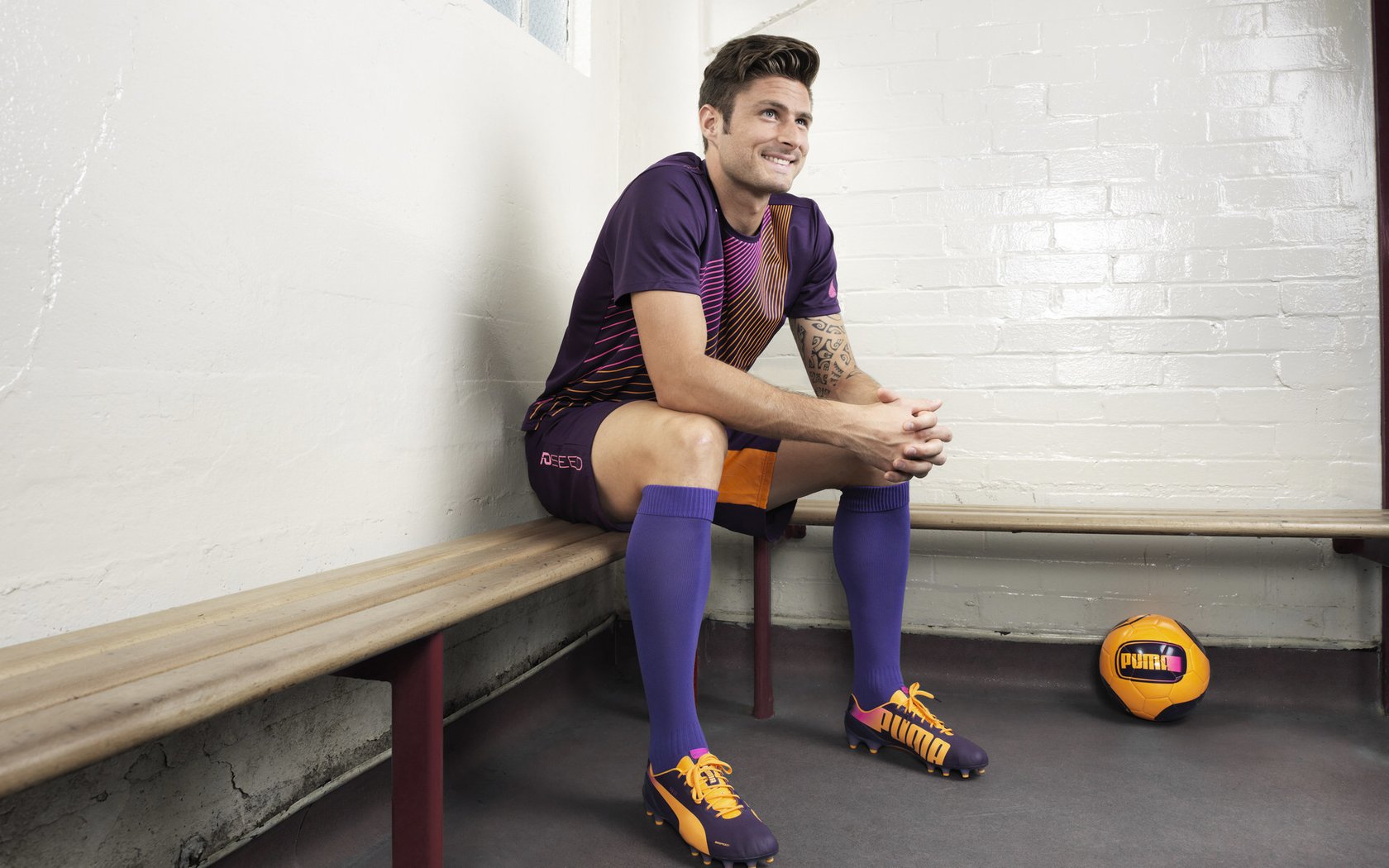 英超主帅更迭后球队竞技态度变化剖析,2021至2022英超各队主帅